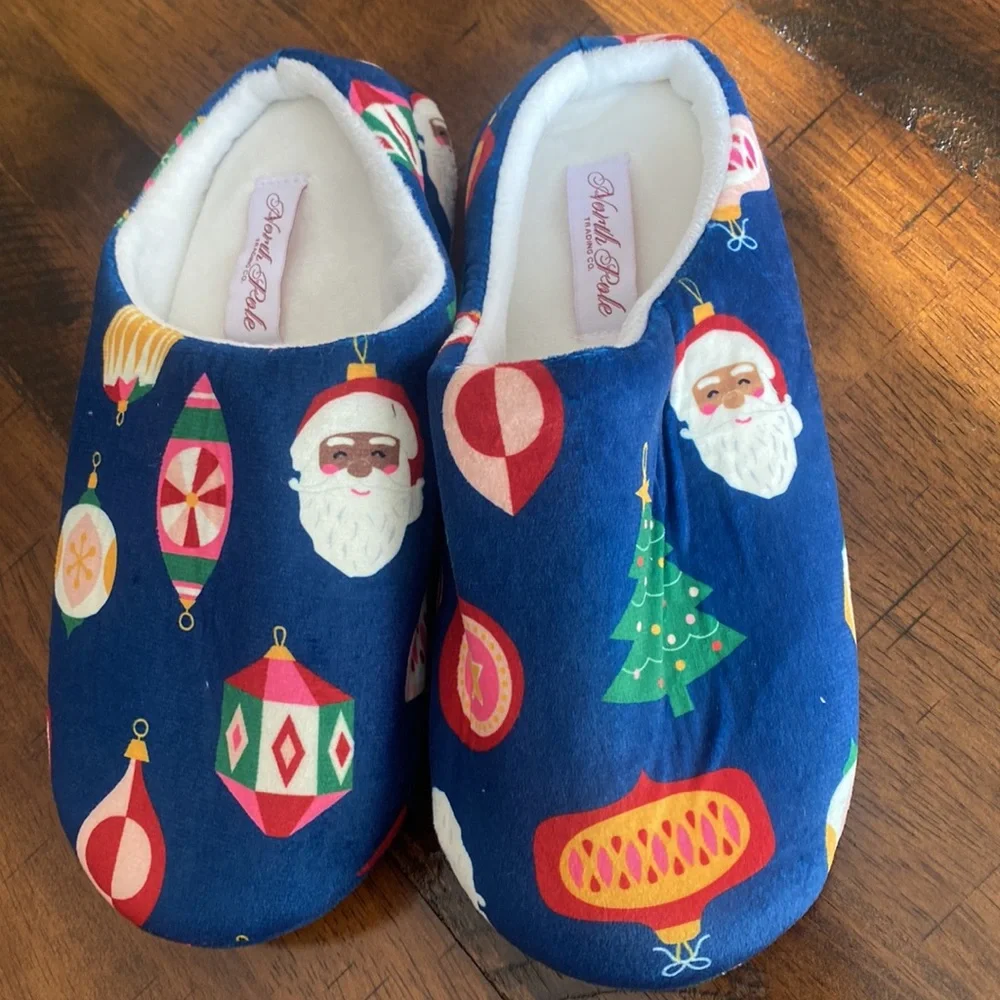 North Pole Trading Co. Vintage Ornaments Slip-On Slippers Unisex Big Kid